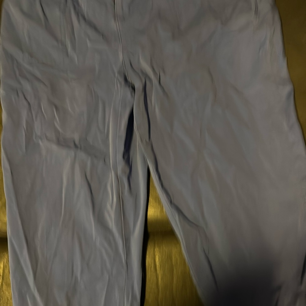 Capri pants